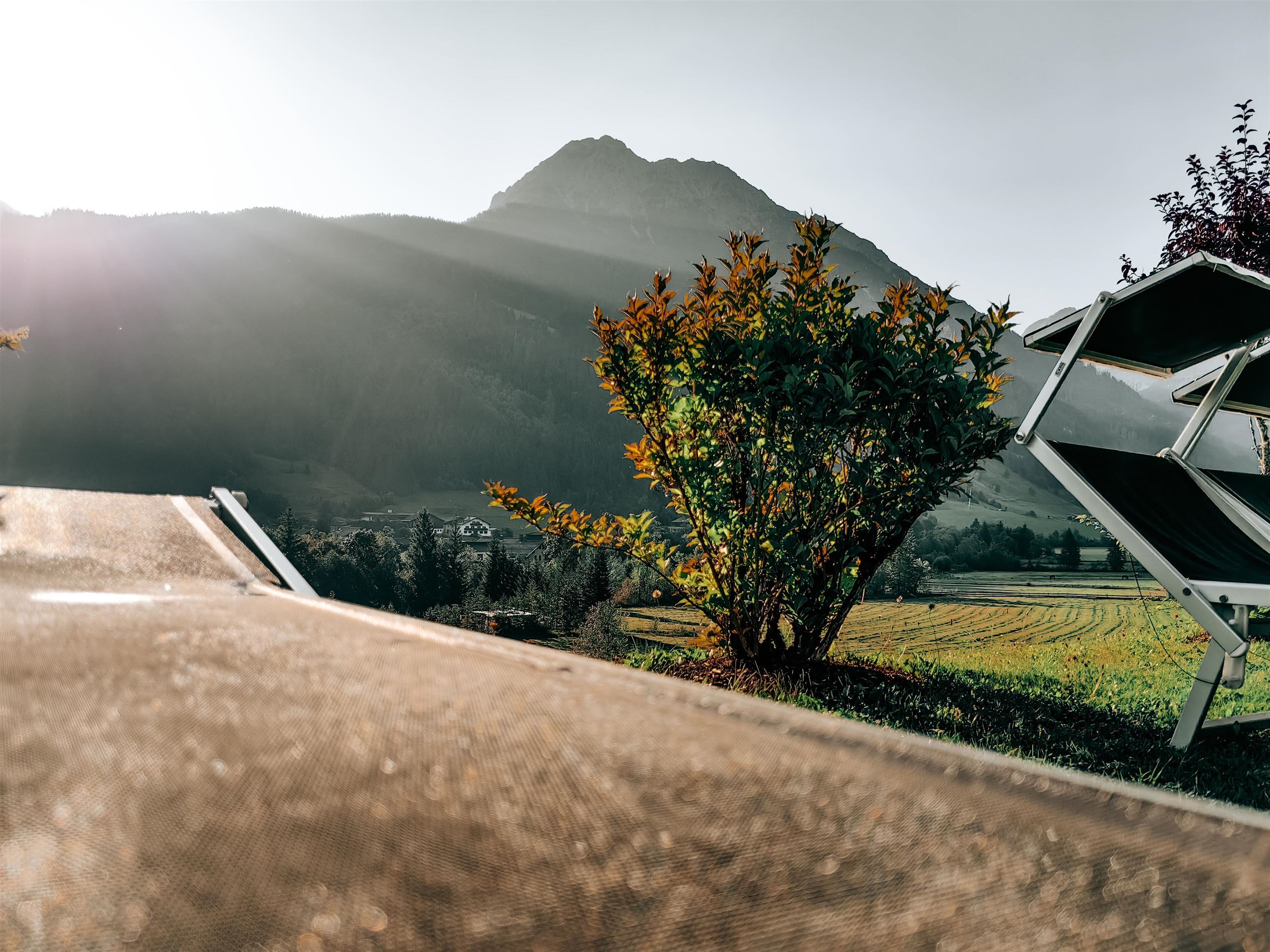 Summer fun: Basic room plus 3-course dinner